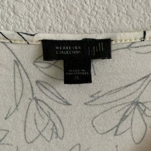 J. Jill Wearever Floral White and Black Top Stretchy Casual Neutral XL - Picture 5 of 5